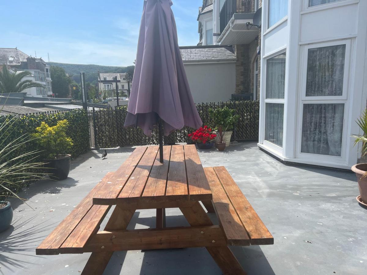 Beautiful Apartment,No 1, With Parking 일프러컴 외부 사진